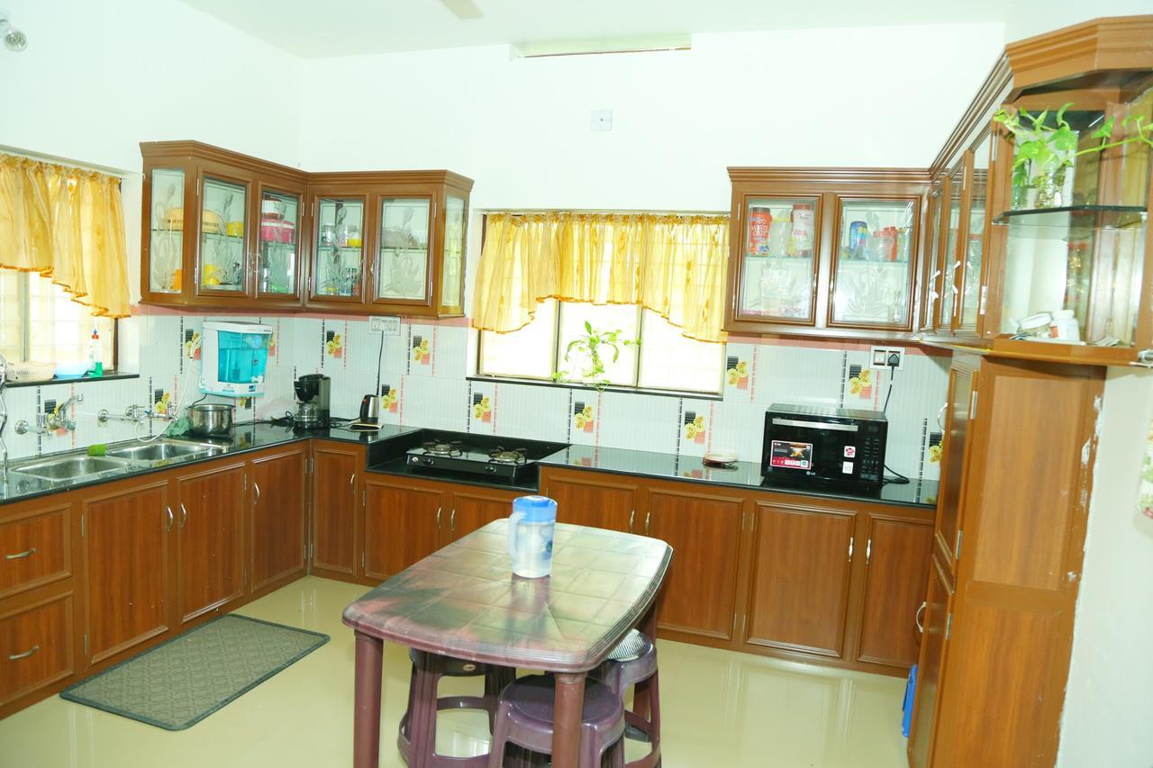 Manavalan House Bed & Breakfast Alwaye Luaran gambar